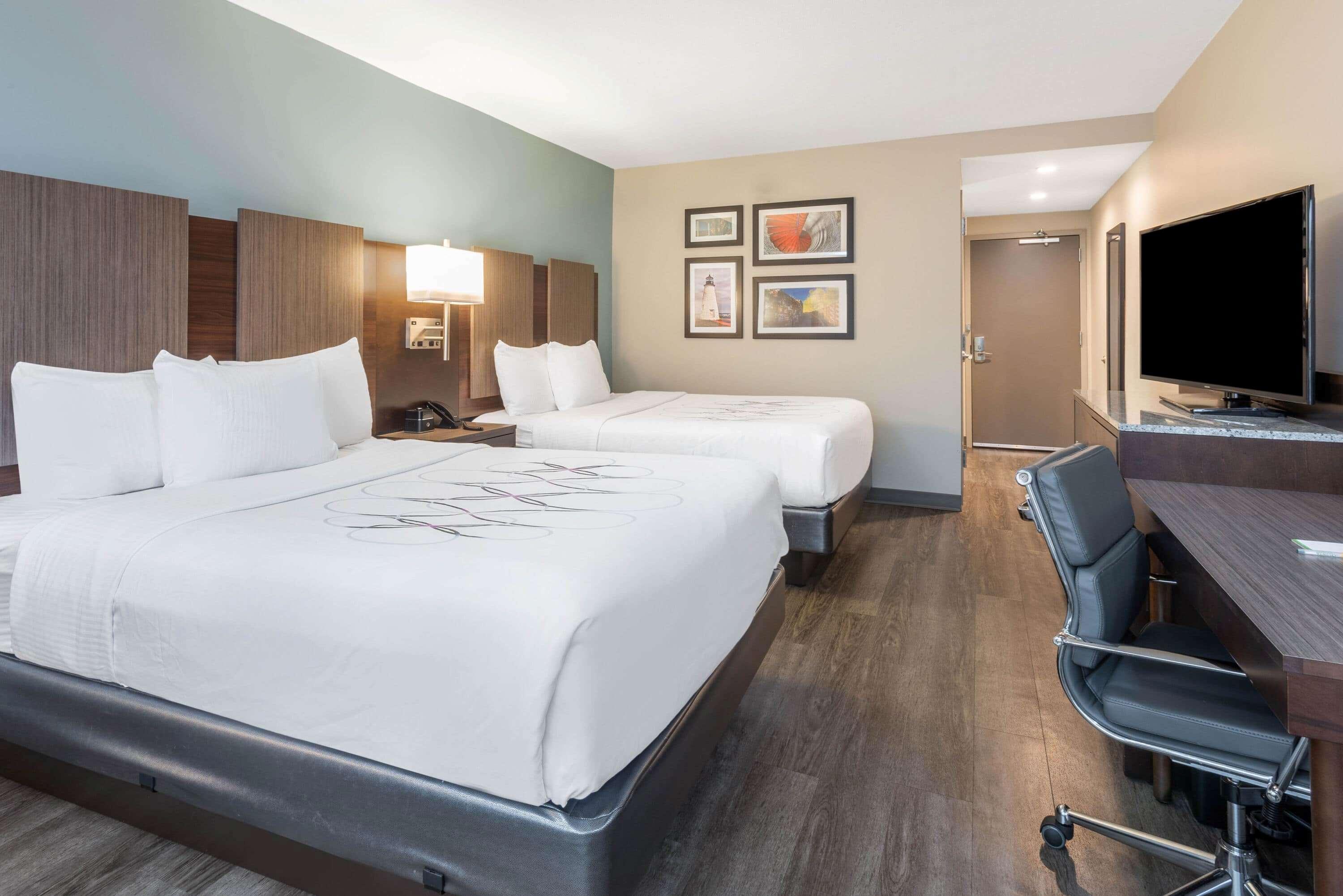 La Quinta By Wyndham Aberdeen-Apg Bagian luar foto