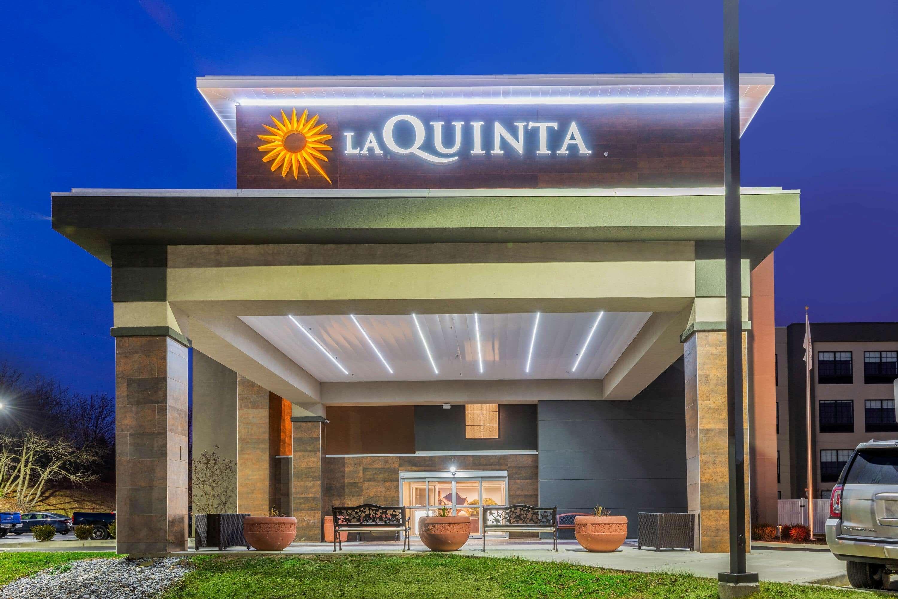 La Quinta By Wyndham Aberdeen-Apg Bagian luar foto